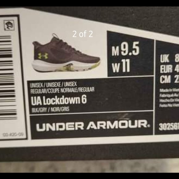 New unusex Under Armour running shoes - Picture 2 of 3